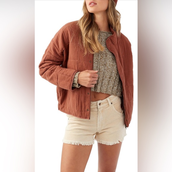 O'Neill Jackets & Blazers - O'NEILL Women's Mabeline Oversized Quilted Jacket 
NWT size Large